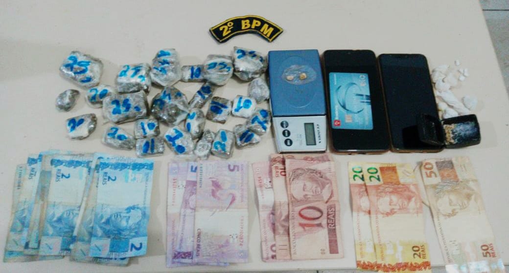 Polícia Militar prende traficantes e fecha ponto de venda de drogas em Três Lagoas. Maconha, Crack e Cocaína foram apreendidos