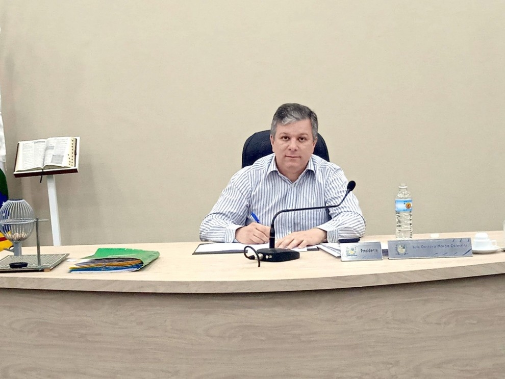 Presidente da Câmara de Andradina apresenta requerimentos e se solidariza com funcionários de frigorífico