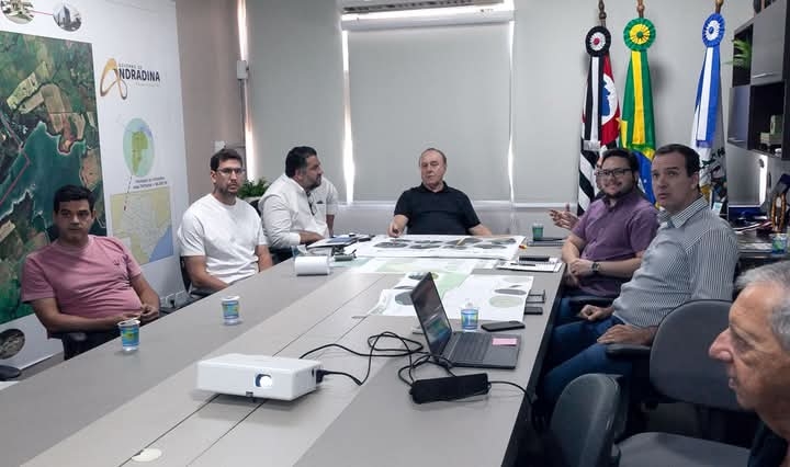 Reunião apresenta o projeto de criar a maior avenida de Andradina com múltiplas pistas