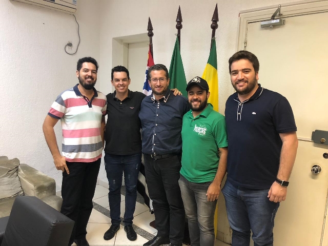 PREFEITURA DE SUD MENNUCCI E SUBPREFEITURA REALIZAM FESTA EM COMEMORAÇÃO AO DIA DAS CRIANÇAS