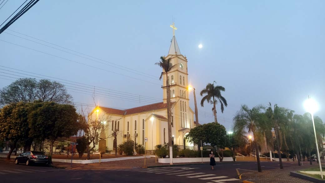 Vigário paroquial de Andradina contrai o vírus da Covid-19 (ESCLARECIMENTOS)