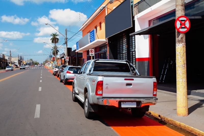 Condutores e ciclistas devem ficar atentos com as mudanças provocadas pela ciclofaixa em Andradina
