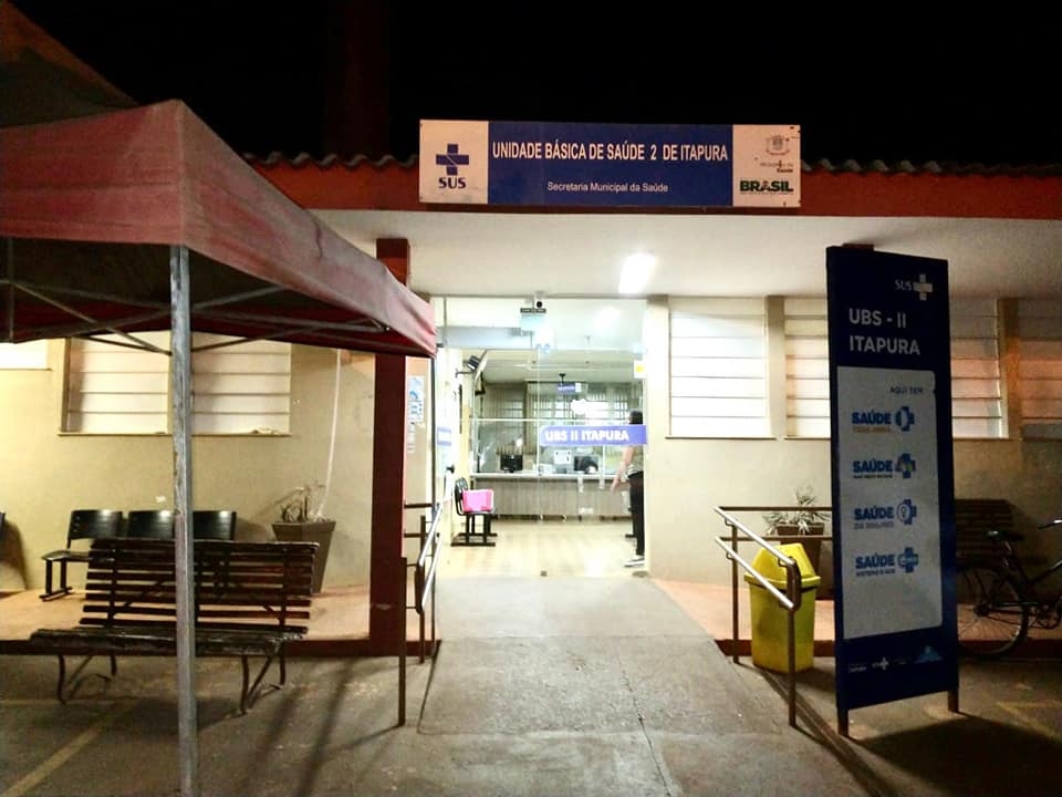 POLÍCIA MILITAR DE ITAPURA É ACIONADA E APAGA INCÊNDIO EM POSTO DE SAÚDE