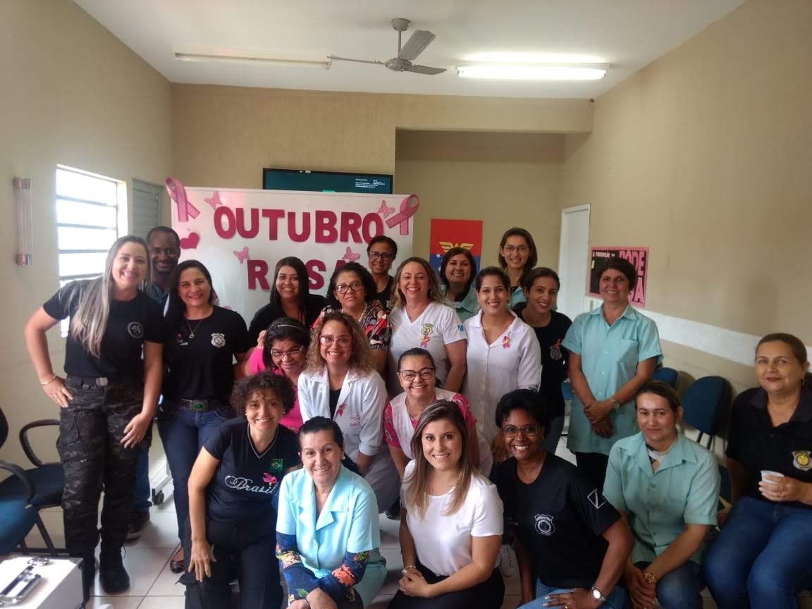 Palestra e cursos marcam as atividades do Outubro Rosa para servidoras na Penitenciária de Três Lagoas