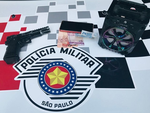 Na Vila São João uma criança e dois adolescentes são apreendidos pela Rádio Patrulha após assalto a mercado em Andradina