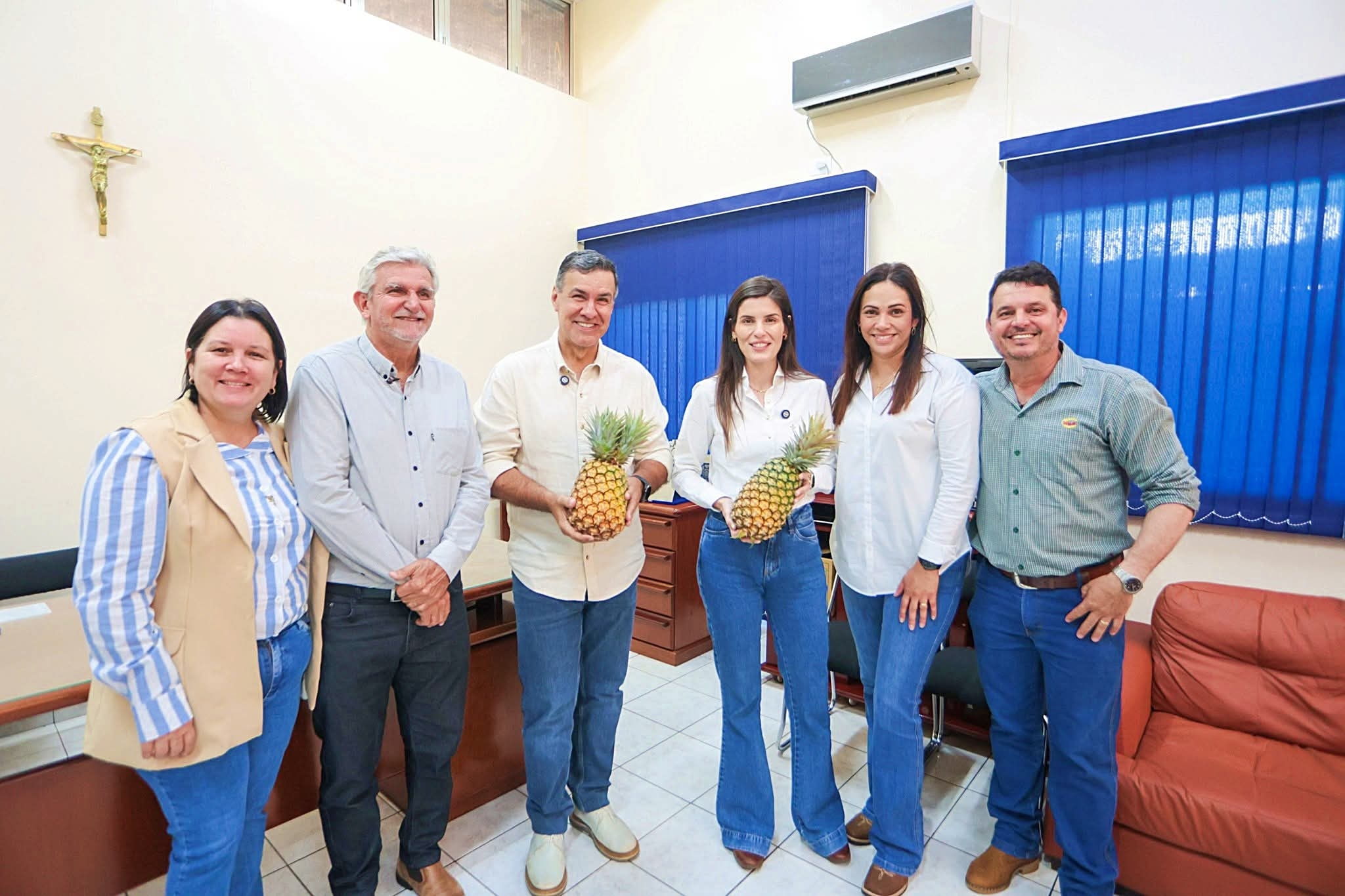 Deputados Dani Alonso e Capitão Augusto visitam Guaraçaí e anunciam R$ 400 mil para a Saúde