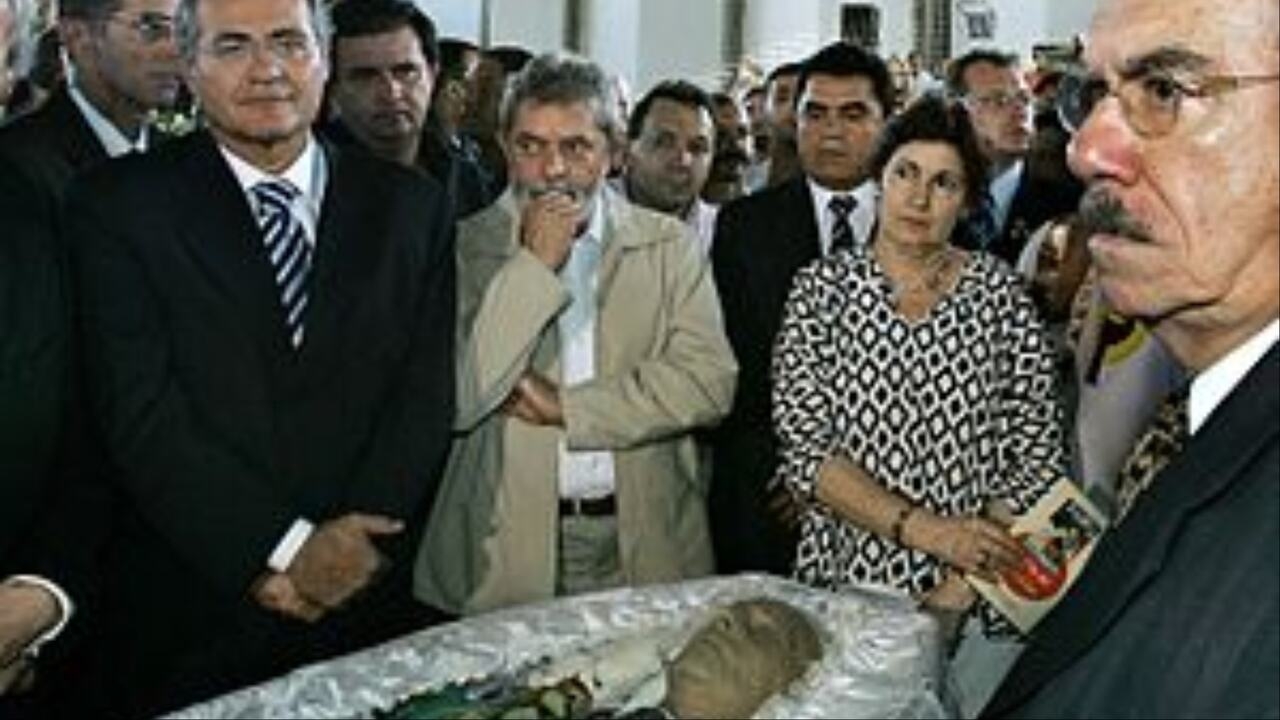 2006 – Morre em Campo Grande o senador Ramez Tebet