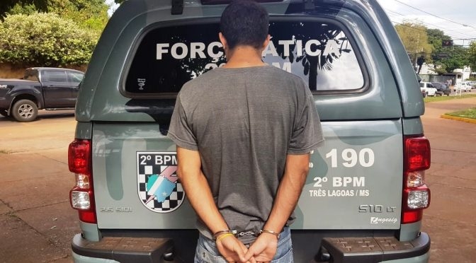 Filho é preso após tentar matar pai com facão em Lavínia