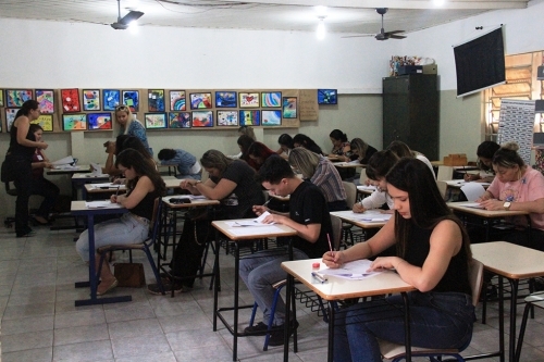 Operação da Polícia Federal de combate à corrupção na Prefeitura de Araçatuba prende Chinelo e mais 13