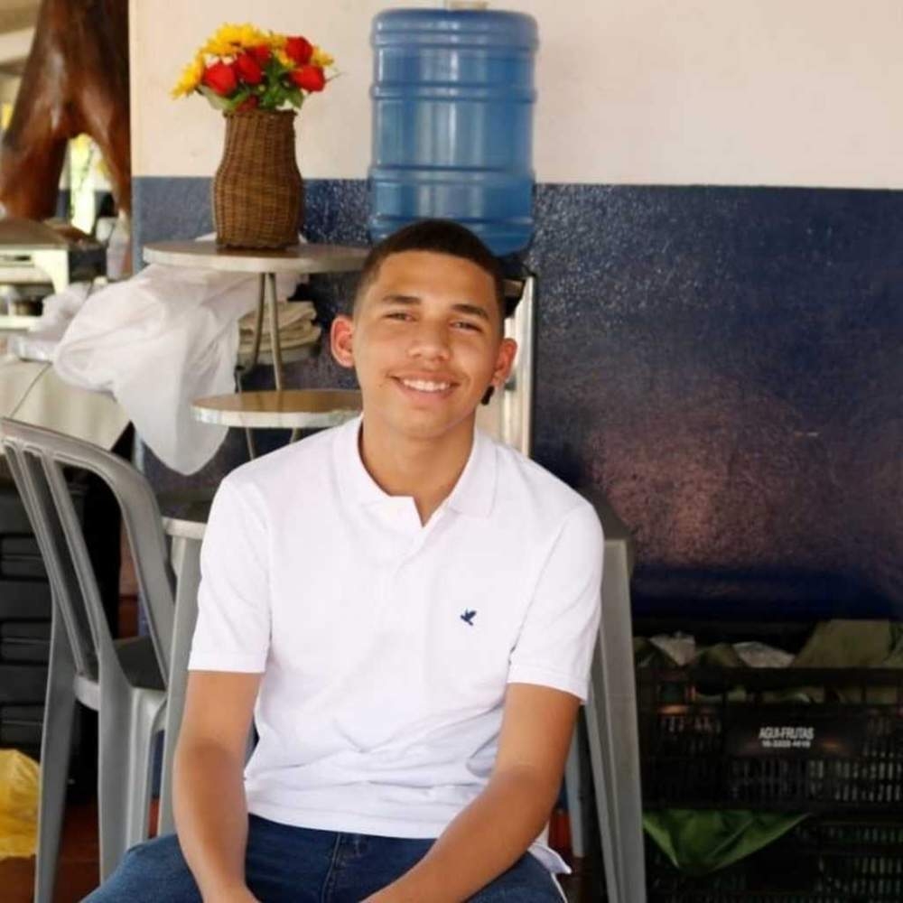 Andradinense é encontrado morto em república de universitários