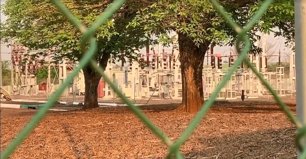 Homem morre eletrocutado ao tentar furtar fios de subestação em Pereira Barreto