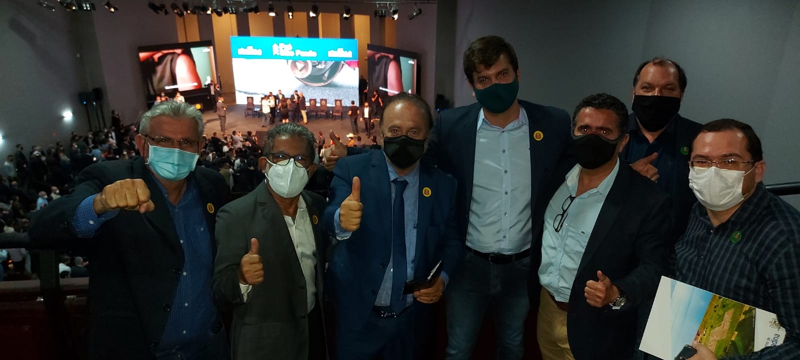 Em São Paulo, prefeito de Castilho e prefeito de Andradina prestigiam anúncio de investimentos de quase R$ 50 bilhões
