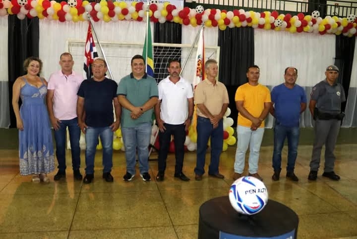 Campeonato Municipal de Futsal de Férias é  realiza em Nova Guataporanga em homenagem ao policial militar "Fernando Veronezi"