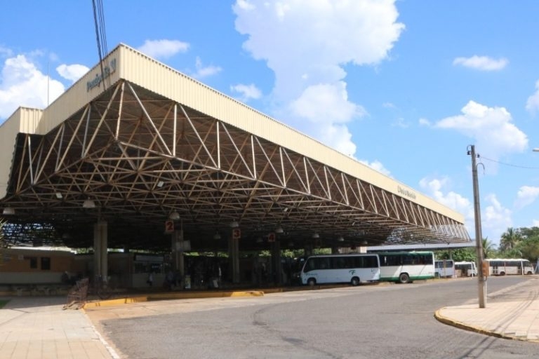 Vereadores de Penápolis voltam a cobrar melhorias no Terminal Rodoviário