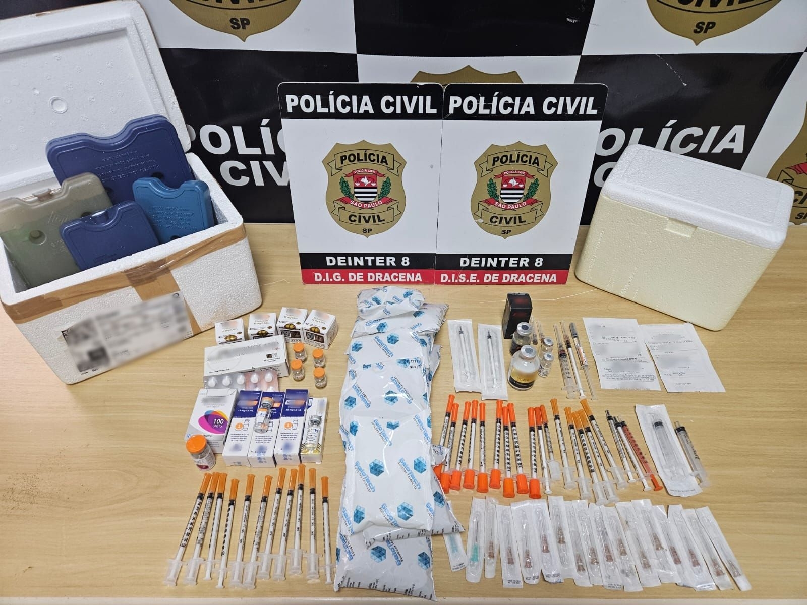 POLÍCIA CIVIL DEFLAGRA OPERAÇÃO “PRESCRIÇÃO LEGAL” E CUMPRE MANDADOS DE BUSCA E APREENSÃO CONTRA VENDA CLANDESTINA DE CANETAS E MEDICAMENTOS EMAGRECEDORES EM DRACENA