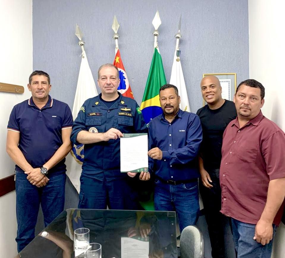 PREFEITO LIÓ NETO E VEREADORES SOLICITAM À MARINHA DO BRASIL REGULARIZAÇÃO DAS EMBARCAÇÕES DE SUD MENNUCCI