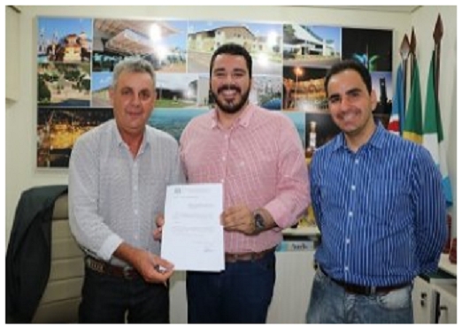 Sentenciados pulam alambrado e fogem do CPP de Valparaíso