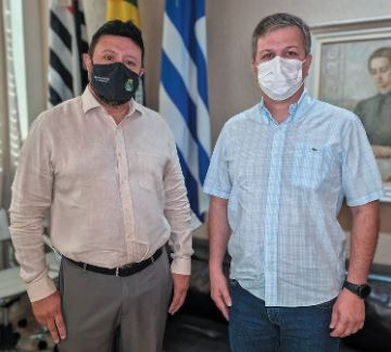 Presidente da Câmara de Andradina Guto Marão faz visita ao Legislativo de Araçatuba