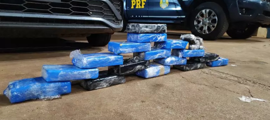 Polícia Rodoviária Federal apreende cocaína e haxixe em Água Clara