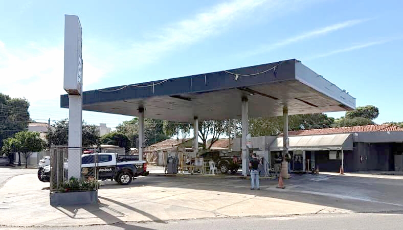 Posto de combustíveis é lacrado após fiscalização da Polícia Civil e da Fazenda em Araçatuba
