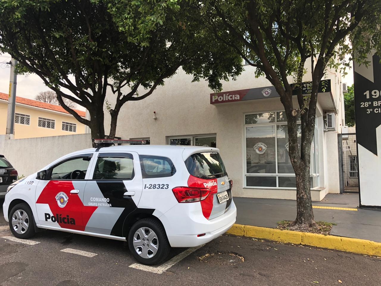 Agente Penitenciário é agredido na avenida Rafael Pereira em Mirandópolis por desconhecido