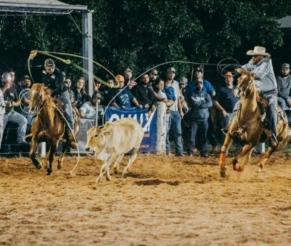Andradinense sagra-se campeão no Future Team Roping