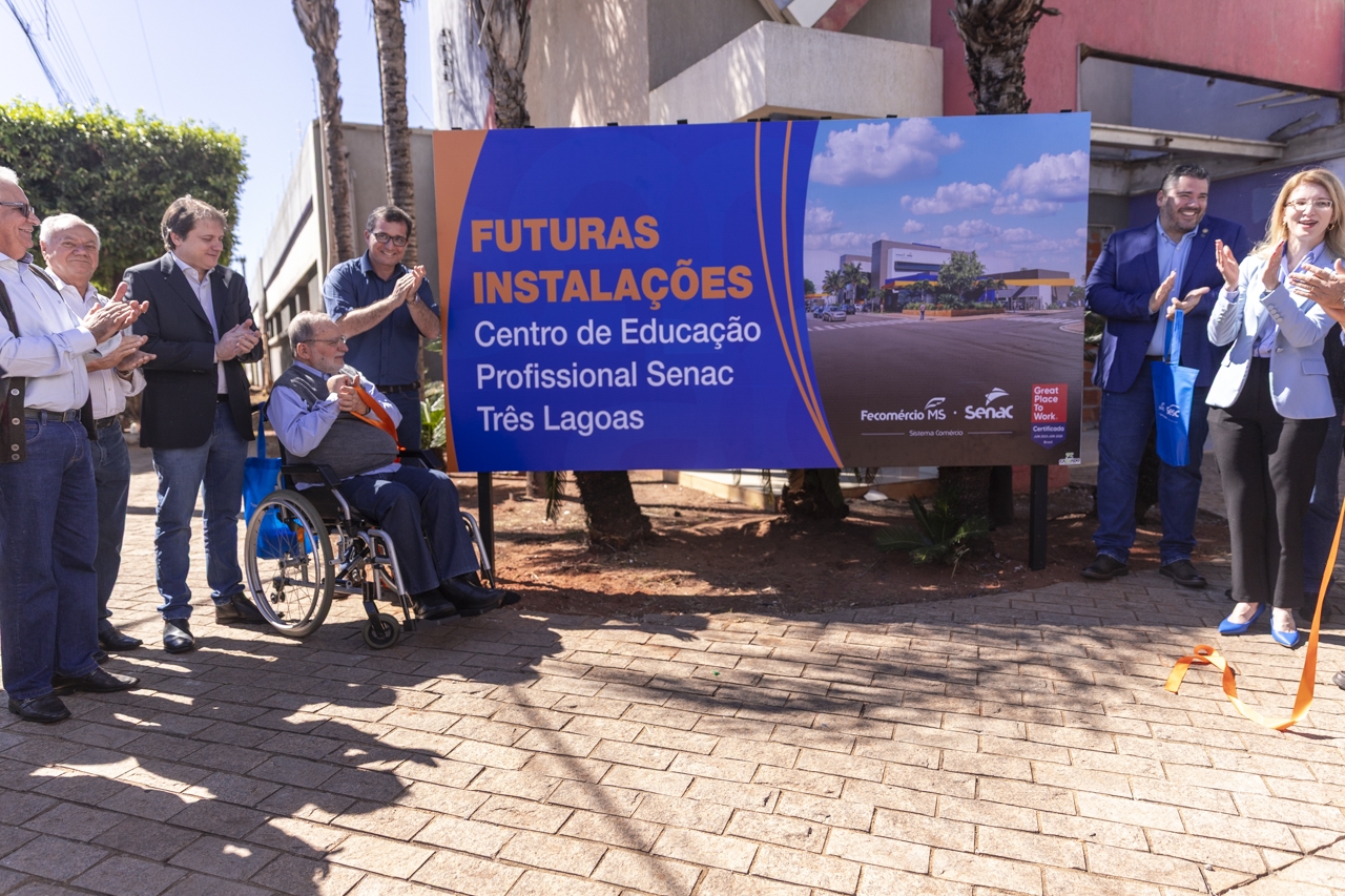 Vereadores de Três Lagoas prestigiam lançamentos do Sistema Comércio de MS