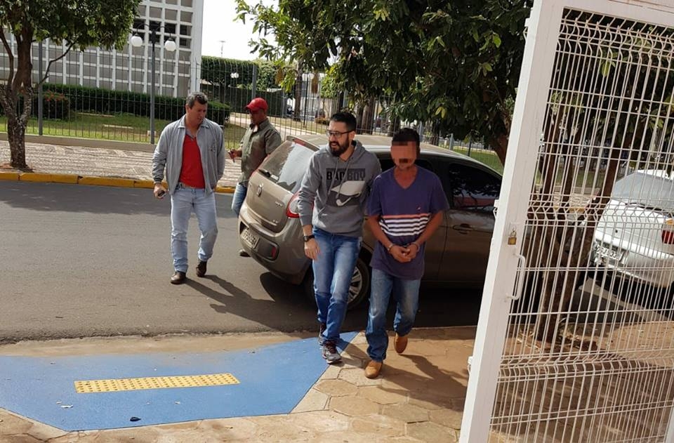 Policiais Militares do 2º BPM participam de Blitz Educativa para promover a Campanha do Maio Amarelo em Três Lagoas