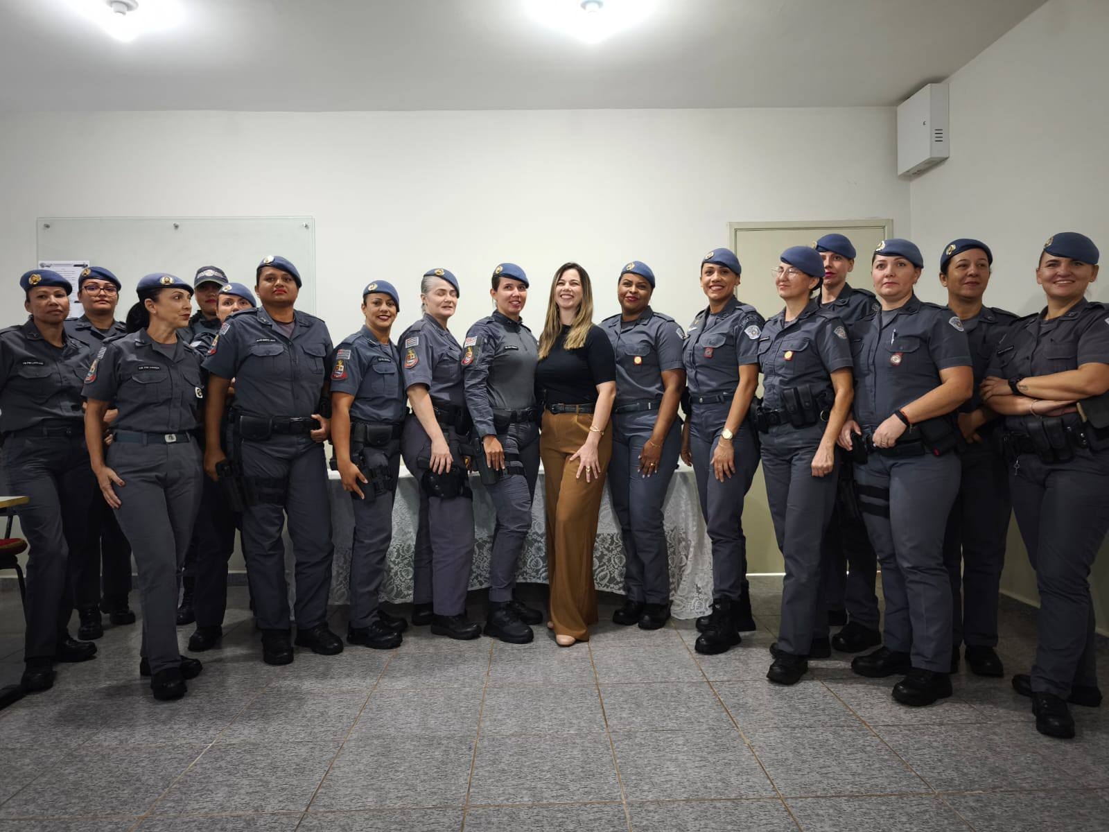 28º BPM/I DE ANDRADINA:  70 Anos da Polícia Feminina