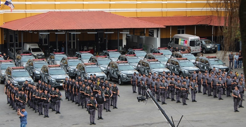Polícia Rodoviária de Araçatuba prende motorista que fugiu de blitz com 5 kg de maconha