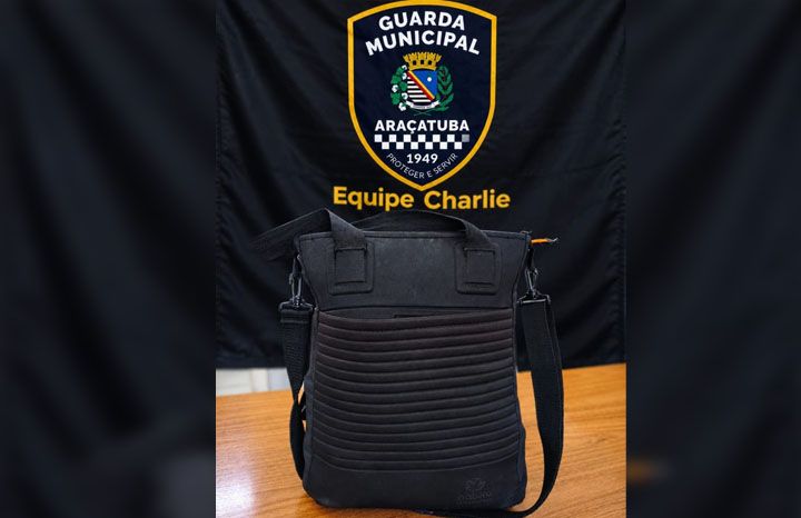 GCM recupera mochila furtada na Rodoviária de Araçatuba
