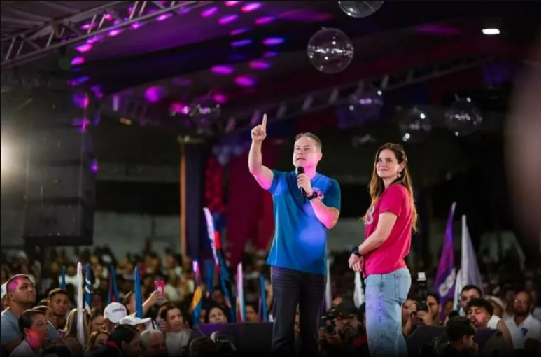 Primeiro ato de campanha de Renan Filho foi em Atalaia, em apoio à candidatura de Ceci à Assembleia Legislativa