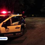 GUARDA MUNICIPAL DE ILHA SOLTEIRA IMPEDE AGLOMERAÇÃO NO 