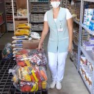 Grupo das Luluzinhas e Bolinhas de Andradina doaram 100 pacotes de café ao Hospital do Amor de Jales