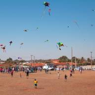 Na Terra do Rei do Gado Festival de Pipas reúne famílias e leva diversão ao Jardim Europa