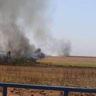POLÍCIA AMBIENTAL DE ARAÇATUBA DESCOBRE QUE INCÊNDIO NO CANAVIAL FOI POR CAUSA DA COLHEDORA
