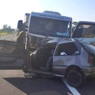 Carro na contramão bate de frente em caminhão deixa um morto na Marechal Rondon em Guararapes