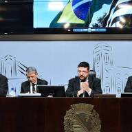 EMPOSSADA A PRIMEIRA DIRETORIA DO PARLAMENTO REGIONAL DE ARAÇATUBA