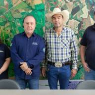 Em encontro com prefeito de Andradina, vereador anuncia pá-carregadeira e academia ao ar livre
