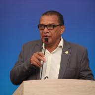 Vereador Faustino cobra funcionamento do Centro de Hemodiálise de Andradina