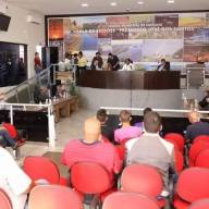 Arsae e Vereadores de Castilho conseguem redução na taxa de instalação de hidrômetros no Bairro Ademar Peixoto