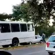 Triplo acidente na Av. Rio Grande do sul com rua Paraíba, no bairro Antena em Andradina