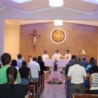 Em TL Hospital Auxiliadora realiza Missa em ação de graças a Nossa Senhora Auxiliadora e os 104 anos