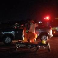 Mulher fica ferida após colisão de pick-up contra guard-rail na BR-158 em Três Lagoas