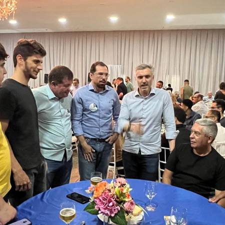 Encontro em Andradina reúne lideranças e profissionais para discutir o futuro da engenharia na região
