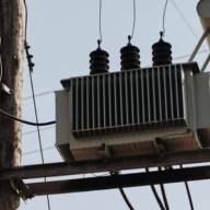 Em meio ao calor intenso, falha em transformador deixa moradores sem energia no bairro Paranapungá  em Três Lagoas