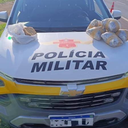 POLICIAMENTO RODOVIÁRIO E 8º BAEP PRENDEM DUPLA COM MAIS DE 15 KG DE DROGAS EM PRESIDENTE VENCESLAU