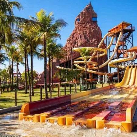 MUTIRÃO DE EMPREGOS OFERECE VAGAS NO PARQUE ACQUALINDA EM ANDRADINA 