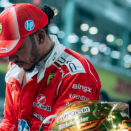 F1: Hamilton sofre mal-estar e recebe atendimento médico após GP de Singapura