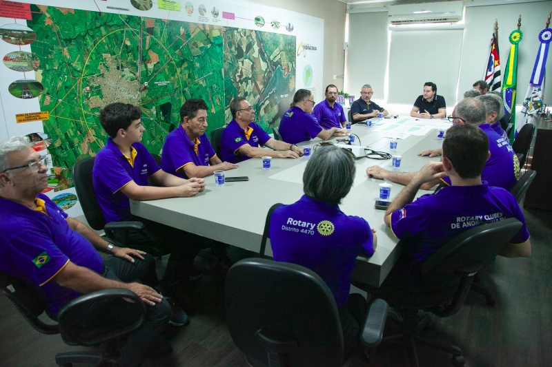 Governador do Rotary, Eurico Fernando Vieira, realiza visita oficial a Andradina